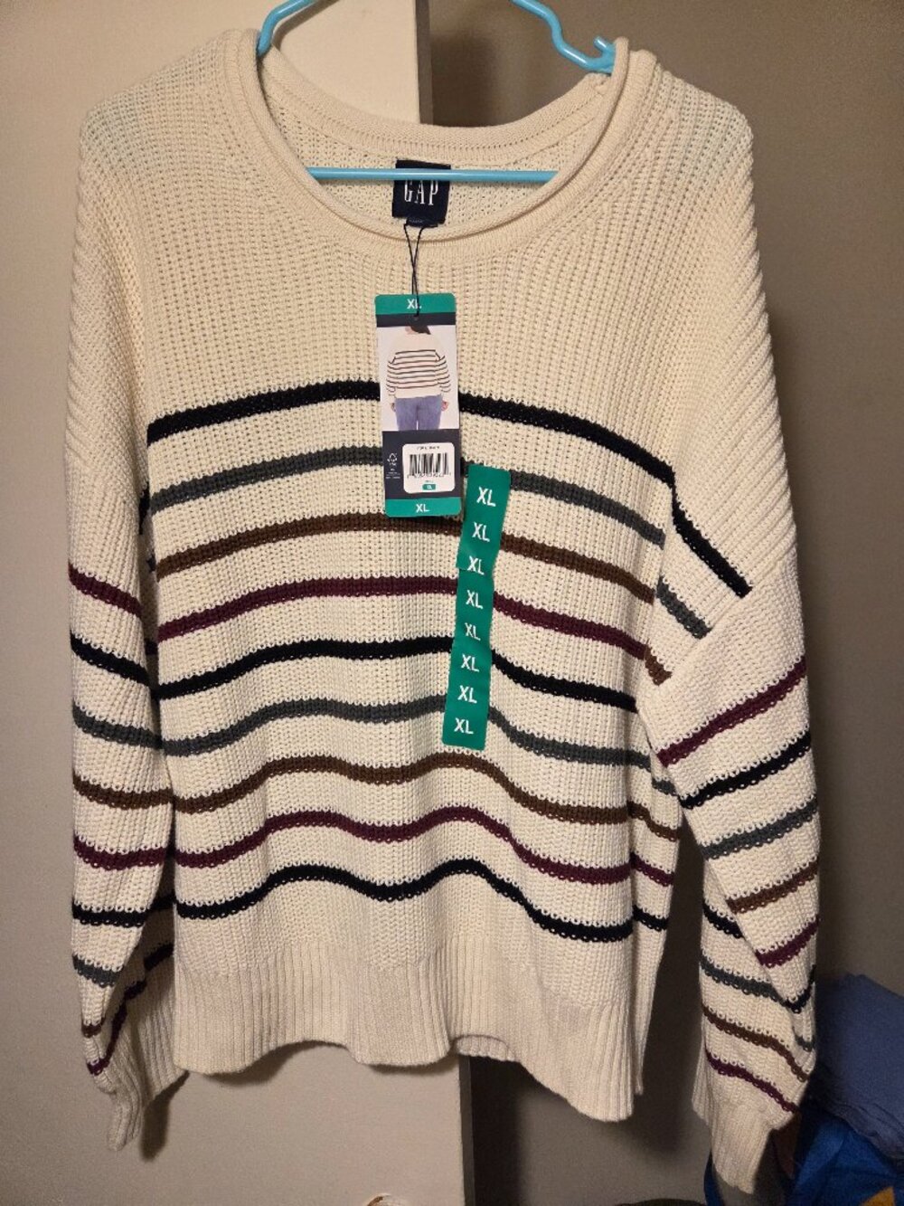 Womens sweater size XL